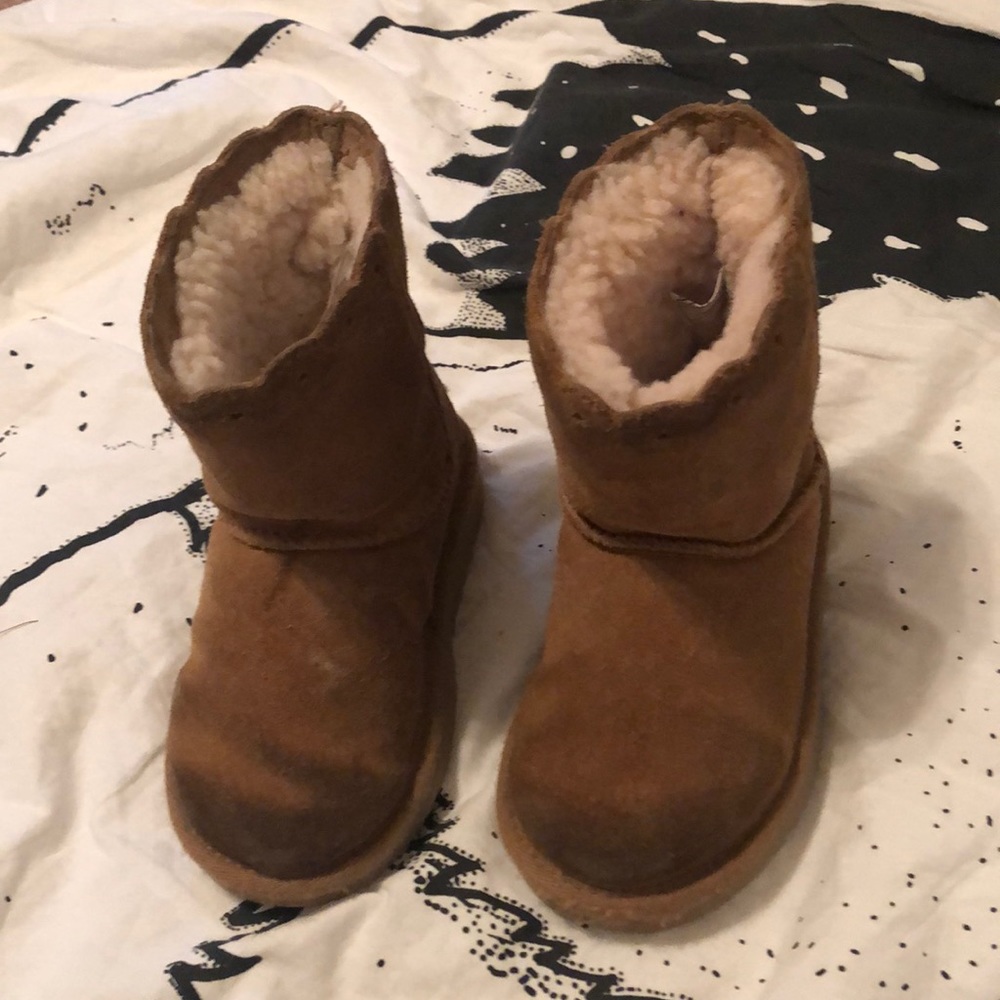 Kids uggs